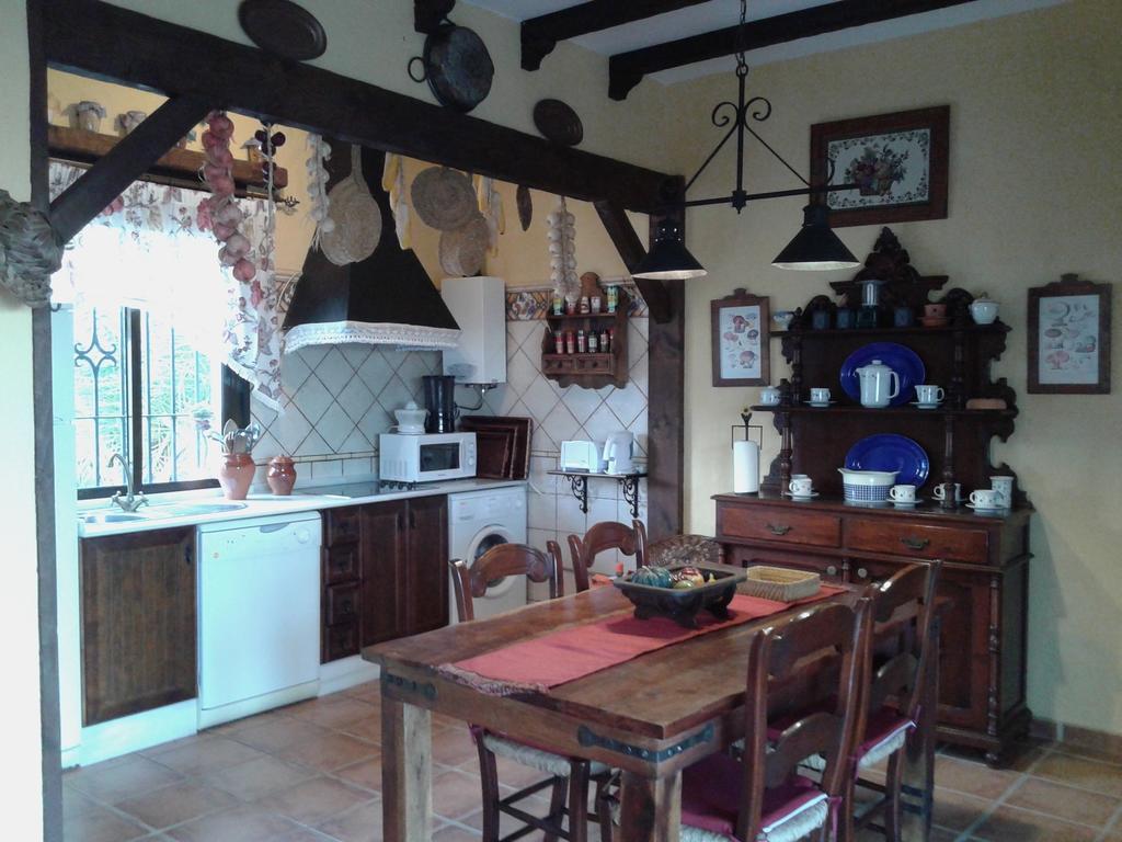 El Matorral Chalet مْبيخير ذي لا فرونتيرا الغرفة الصورة